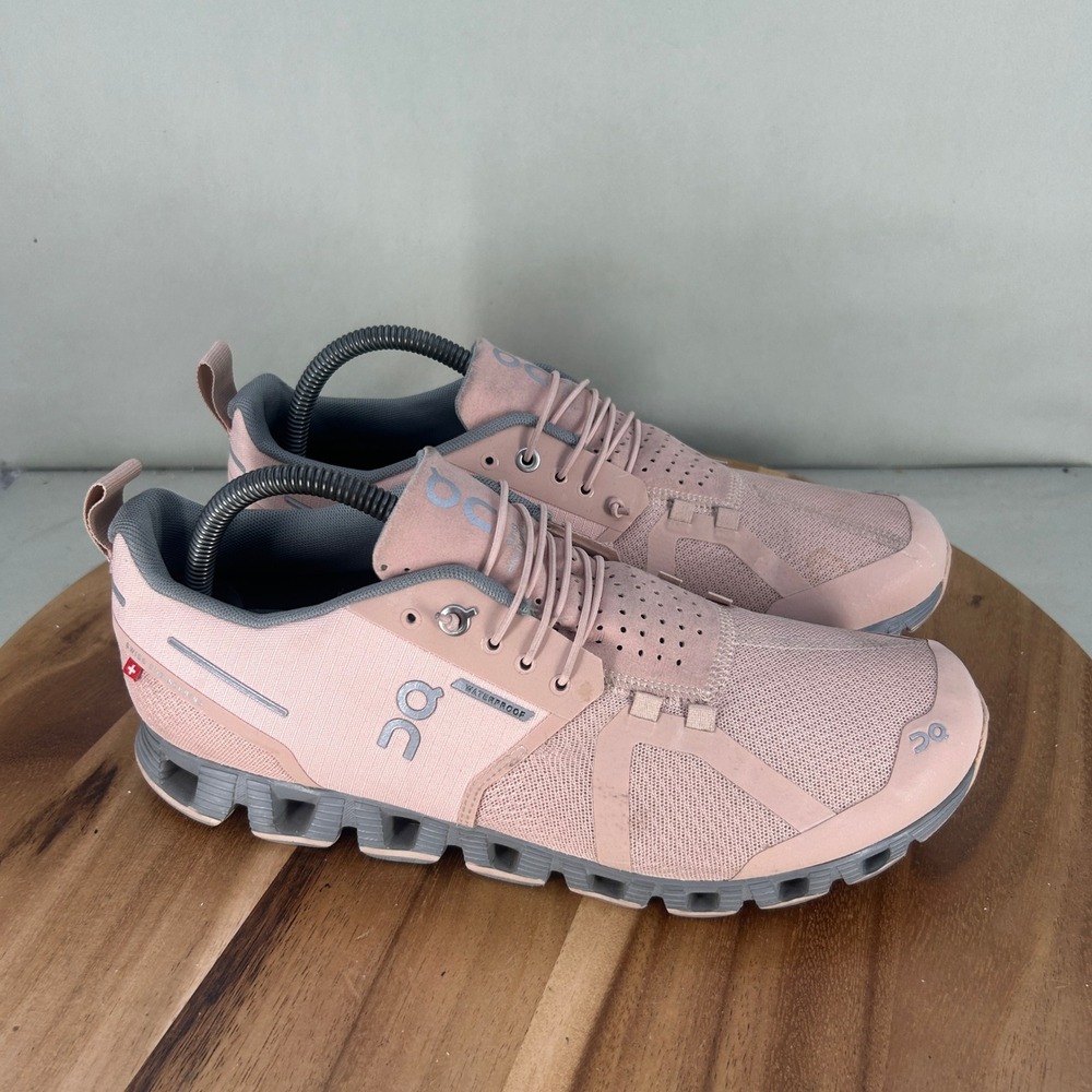 On Running Cloud Waterproof Rose Lunar Pink Shoes Womens Size 10 Cushioned